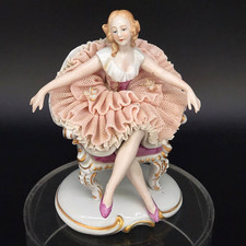 Antica statuina porcellana