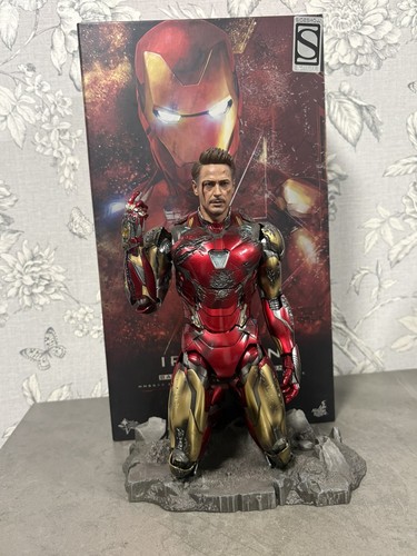 Hot toys iron - iron, mark
