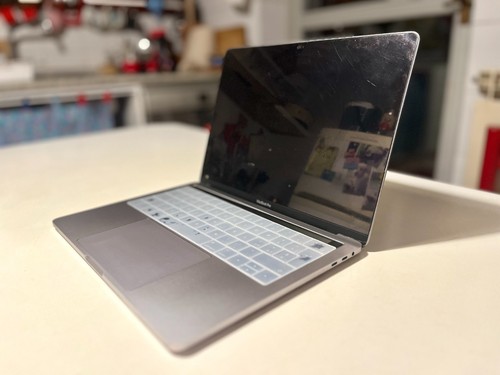 Macbook pro 2017 intel - macbook,