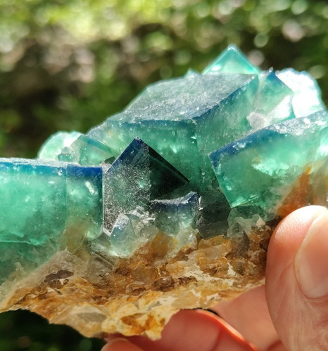Enorme fluorite verde - enorme,