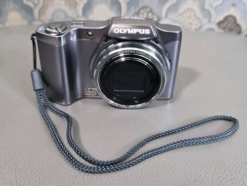 Olympus compact digital - sz-14,