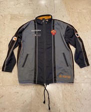 TUTA SUIT PASSEN 適合