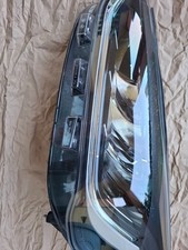 Faro ford focus led dinamico anteriore lato guida funzionante 400 € trattabile