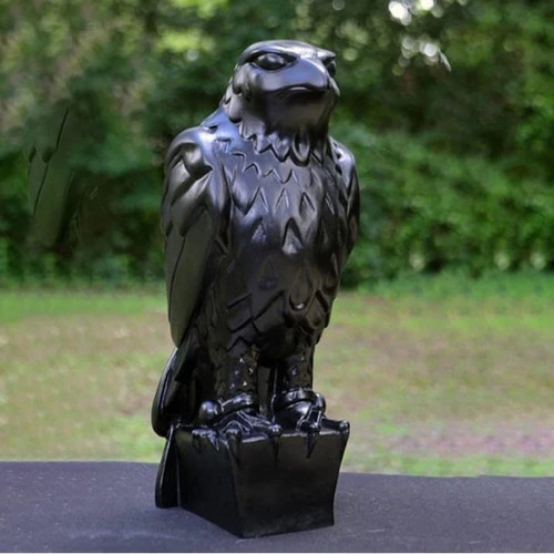 Vera statua del falco - la,