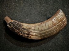 Antico corno polvere da sparo