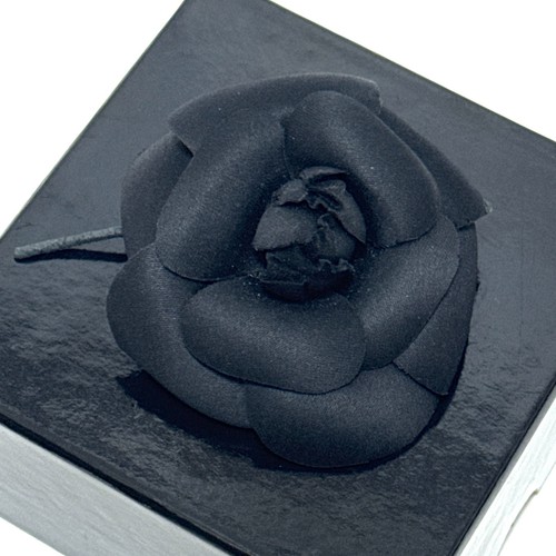 Chanel spilla fiore camelia - chanel,