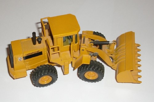Modello caterpillar 237 - caterpillar, n.237