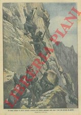 Gli alpini scalano le pareti