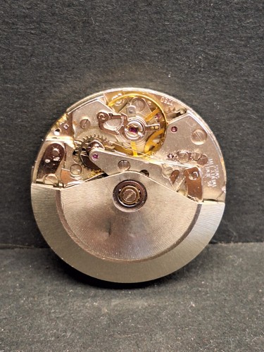 Eta valjoux 7750 chronograph - eta,