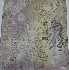 FOULARD 100% PURA SETA SILK SOIE VINTAGE DONNA BASILE (290) 88cm x 93cm