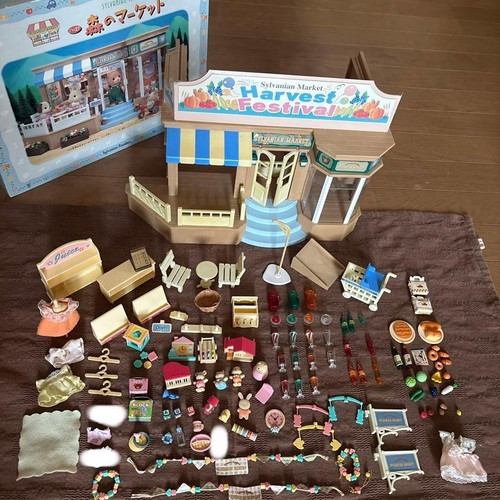 Sylvanian families forest - families,