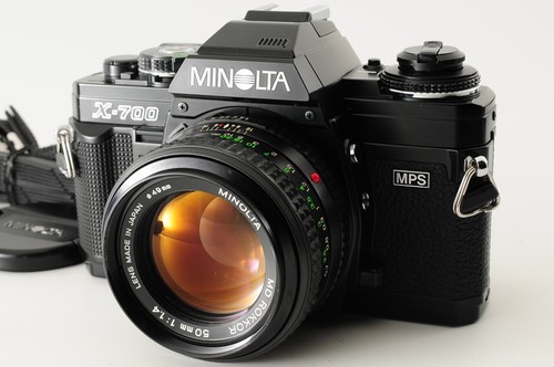 Nuova fotocamera reflex