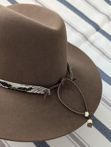 Cappello vera pelle - in,