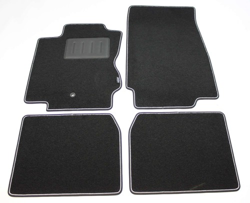 Tappeti moquette auto - tappeti, su
