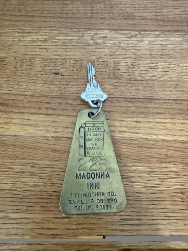 Chiave tag vintage madonna - e,