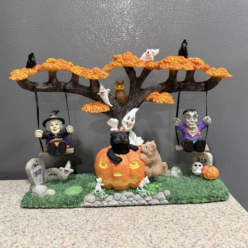 Vintage jaimy halloween - vintage, ghouls