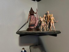 Testa piramide silent hill - di,