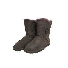 UGG Bailey Button