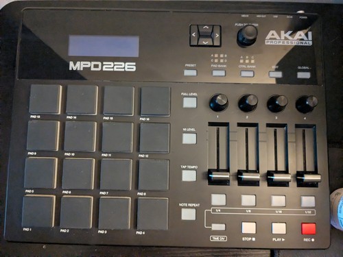 Akai professional mpd226 - mpd226, midi