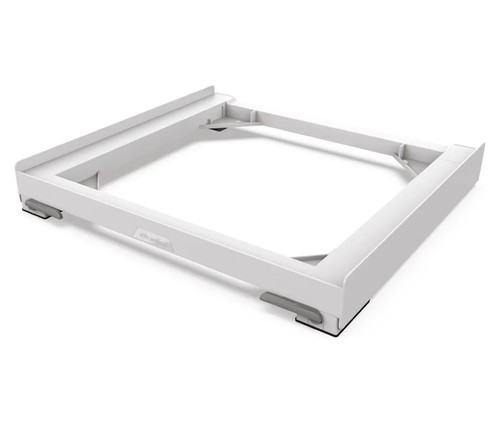 Base move white - base,