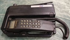 TELEFONO VALIGETTA VEICOLARE MOTOROLA INTERNATIONAL 2700 OTTIMO FUNZIONANTE GSM