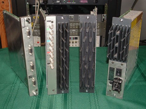 Sony bvm d24e1wu crt - ,