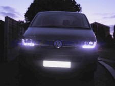 FARI DAYLINE T5 Multivan Caravelle 03-10 FRECCE LED 03-10 LED DIURNI ++ MOTORINI