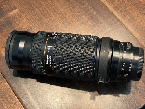 Nikon nikkor 300mm - nikon,