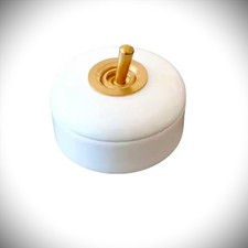 Interruttore bianco on off