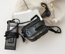 ? Videocamera Panasonic VHSC C Palmcorder NV-S5E del 1992 