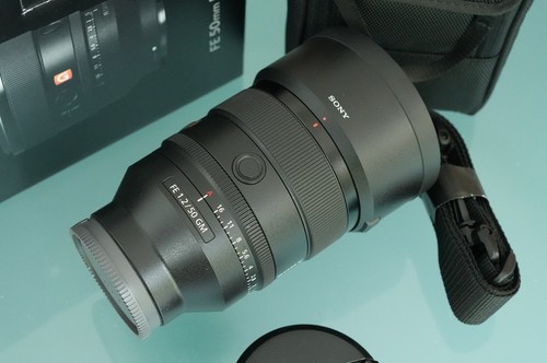 Sony sel50f12gm top - sony,
