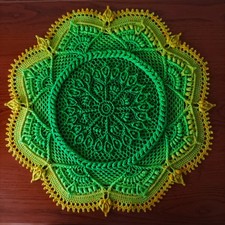 Tovaglia rotonda all'uncinetto