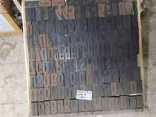 ANTICHI CARATTERI TIPOGRAFICI IN LEGNO -cassa 8 - corpo 15 - leggi tutto