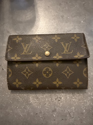 Louis vuitton monogram - louis,