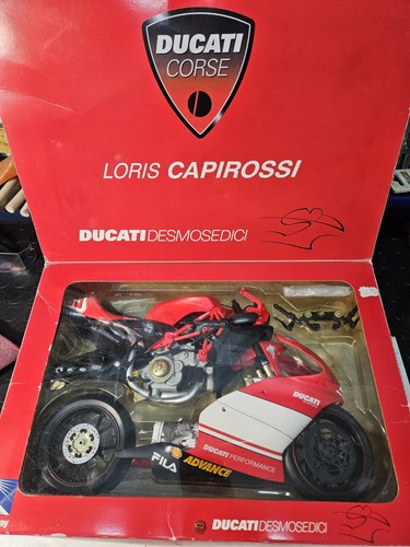 Ducati desmosedici loris - ducati,