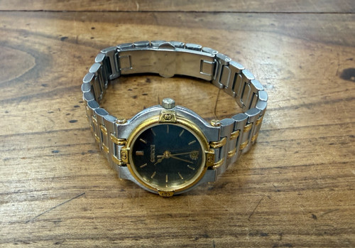 Vintage lady gucci two - vintage,