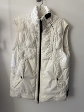 Giubbotto piumino smanicato