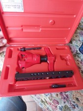 Set di Tazze HILTI 7 pezzi , 1 polifusore RITMO ,1 cartellatrice MGF
