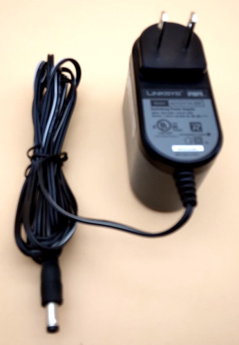 Linksys ad12v 12v 1a - linksys,