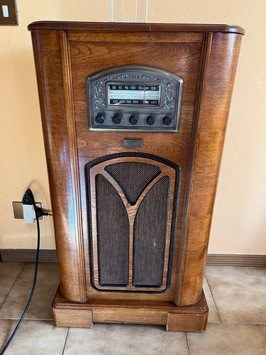 Radio epoca antica con - epoca, antica,