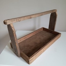 Antico porta utensili artigianale in legno