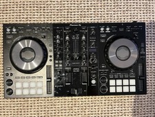 Pioneer DJ DDJ 800 Controller