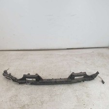 8W0807550J supporto riempitivo paraurti Audi A4 B9 Avant S-line  2.0 110 KW 2016