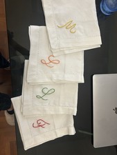 Ricami a mano personalizzabili