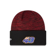 Berretto con teschio lavorato