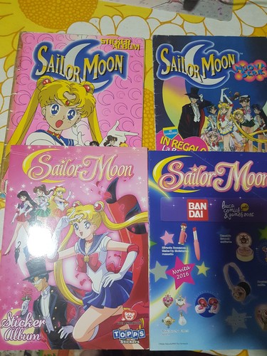 Sailor moon album figurine - moon,