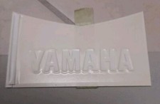 Yamaha Emblema Decalcomania Scritta Yamaha Colore Bianco