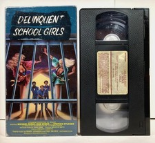 Delinquent school girls - delinquent, (1975)