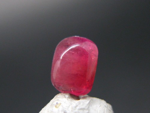 Gemma bixbite rosso - bixbite, berillo