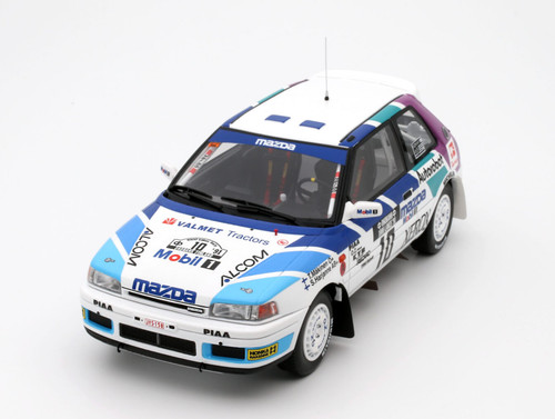 Mazda 323 gtx - 1/18,